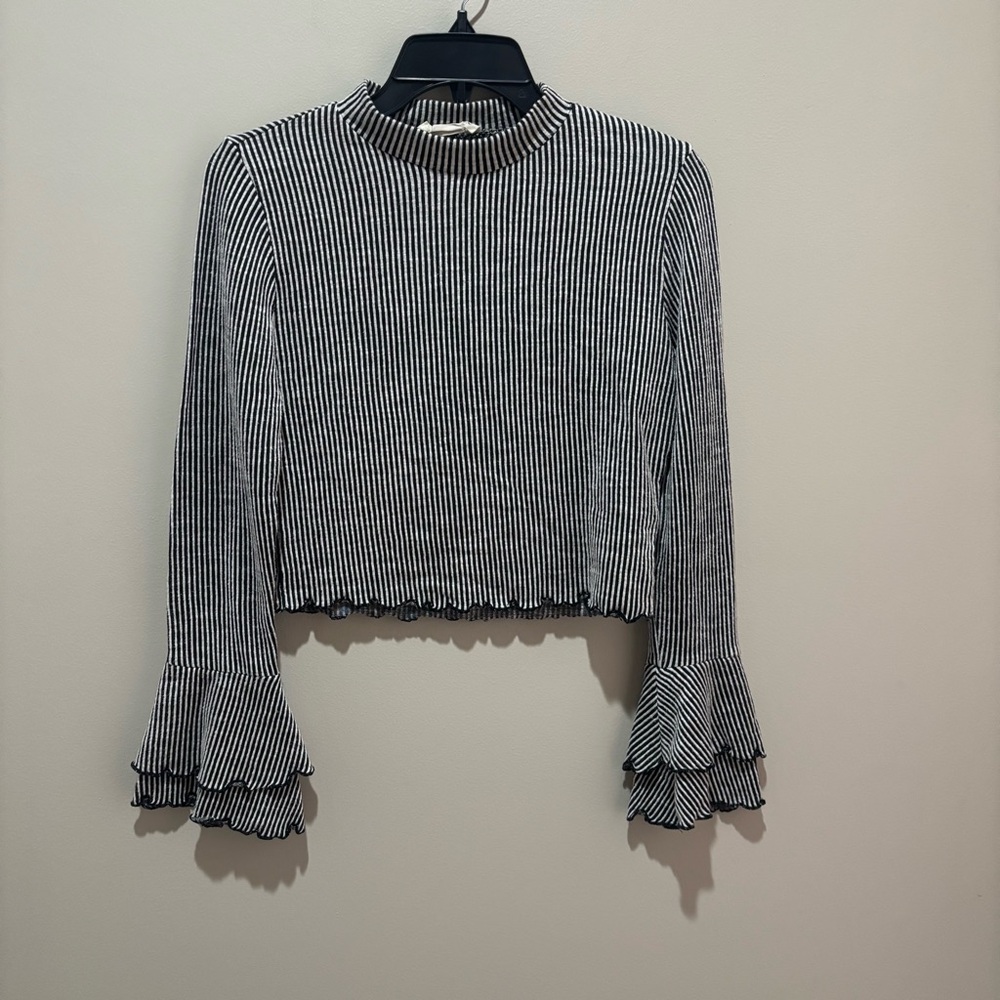 Peach Love California Black & White Striped Mock Neck Ruffle-Sleeve Crop Top